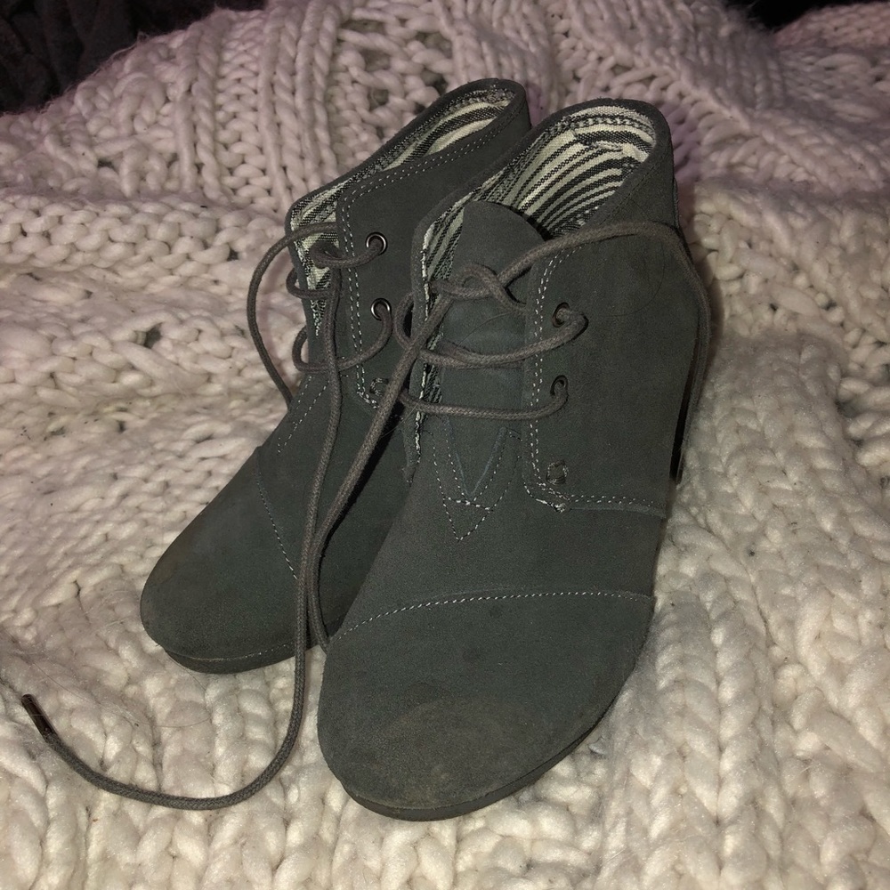 TOMS booties